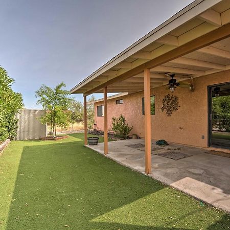 Updated Family Home - 2 Blocks To Colorado River! Bullhead City Bagian luar foto