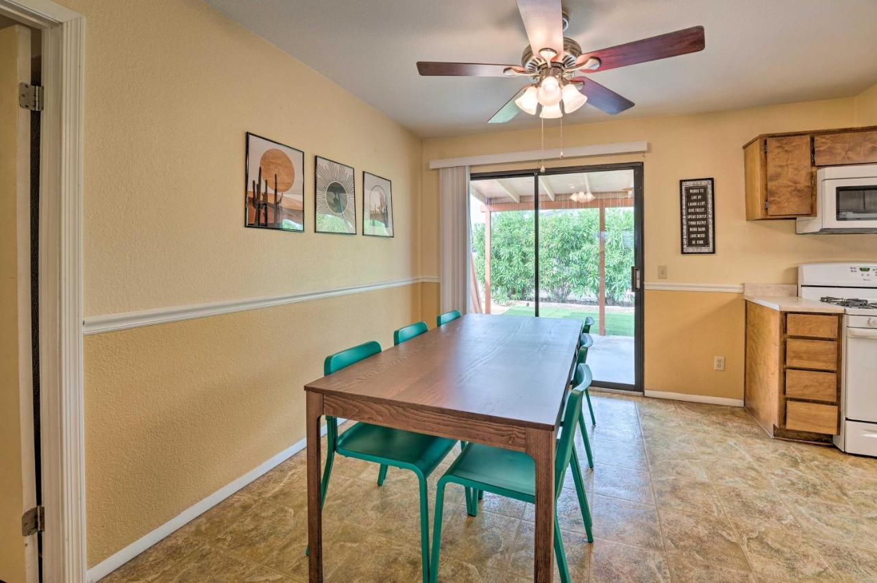 Updated Family Home - 2 Blocks To Colorado River! Bullhead City Bagian luar foto