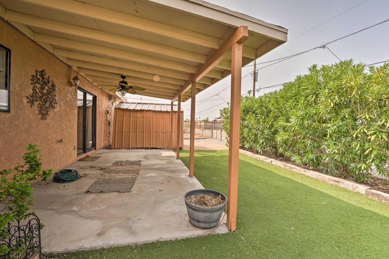 Updated Family Home - 2 Blocks To Colorado River! Bullhead City Bagian luar foto